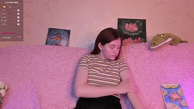 Ksuhesa online show from March 2, 2025, 1:38 pm