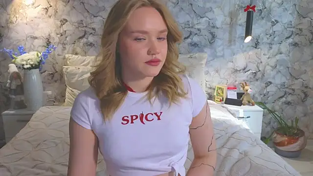 Aurora Golden1 online show from April 8, 2026, 3:17 am