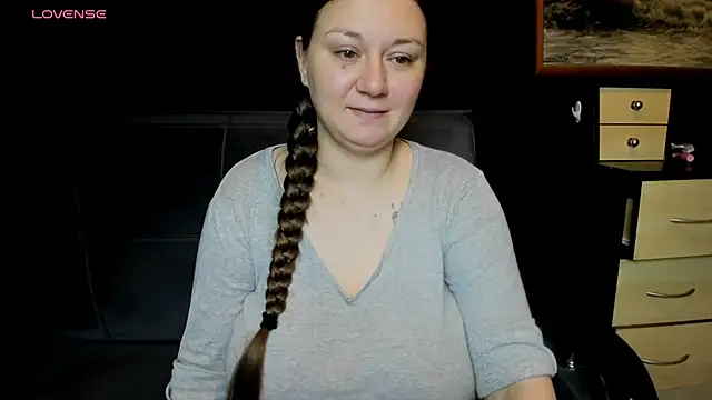 Snapshot of AlisaBacker chatting on August 4, 2026, 12:03 am AlisaBacker online show from August 4, 2026, 12:03 am