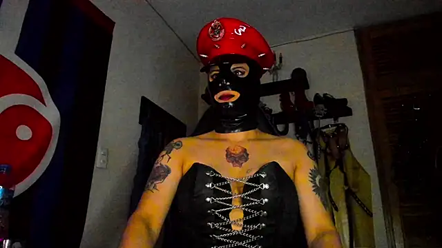 Snapshot of DominatrixBlue chatting on January 15, 2025, 2:02 pm DominatrixBlue online show from January 15, 2025, 2:02 pm