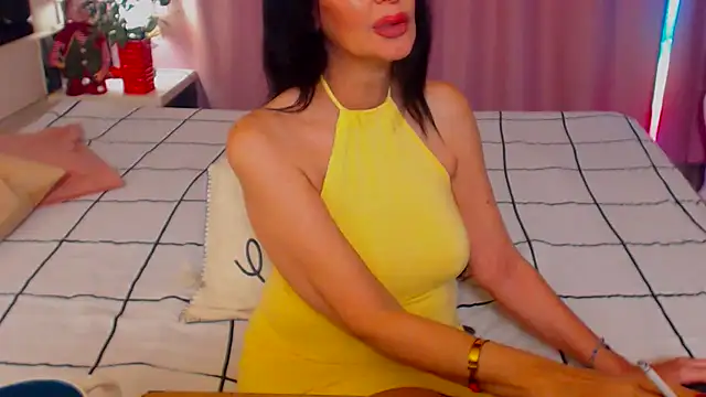 shannon4u online show from December 30, 2024, 9:19 pm