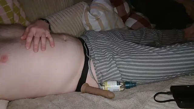 Snapshot of SecretBasti chatting on April 10, 2026, 6:23 pm SecretBasti online show from April 10, 2026, 6:23 pm