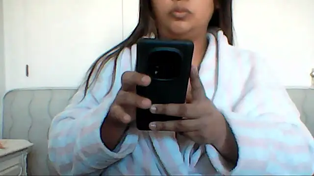 Snapshot of ArisaGonzalez chatting on March 25, 2026, 12:00 pm ArisaGonzalez online show from March 25, 2026, 12:00 pm