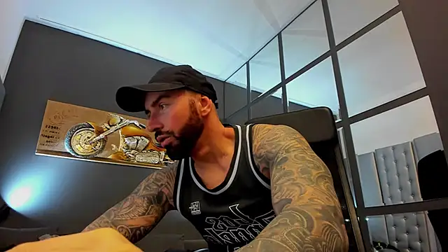 AronGrant online show from January 5, 2025, 1:15 pm