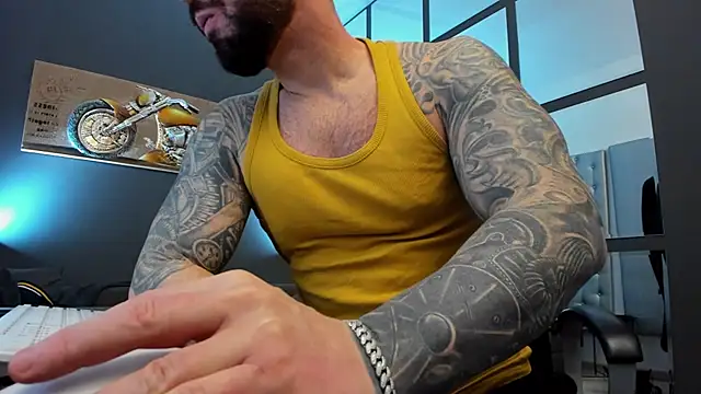 AronGrant online show from February 1, 2025, 8:29 am