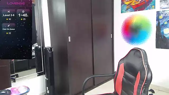 Snapshot of davianath chatting on February 23, 2025, 1:42 pm davianath online show from February 23, 2025, 1:42 pm