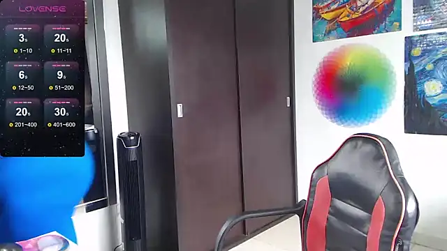 Snapshot of davianath chatting on February 25, 2025, 7:25 pm davianath online show from February 25, 2025, 7:25 pm