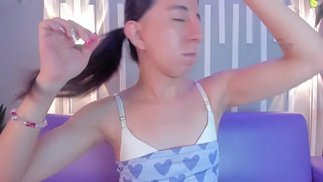 Miiaa doll online show from January 22, 2025, 11:56 am