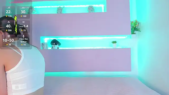 Miiaa doll online show from February 7, 2025, 11:45 am