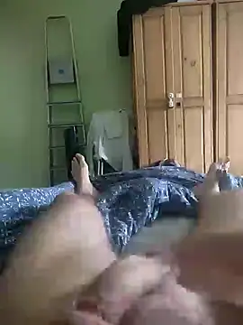 terisdfg online show from October 4, 2025, 11:19 am