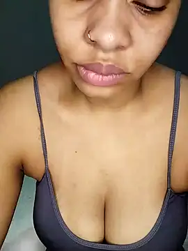 Su Duarte 1 online show from February 6, 2025, 12:43 am