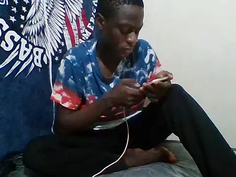 Snapshot of sexy4348 chatting on November 6, 2025, 8:32 pm sexy4348 online show from November 6, 2025, 8:32 pm