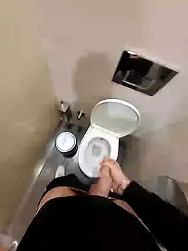 sevvvvsevvvv1 online show from February 11, 2026, 5:18 pm