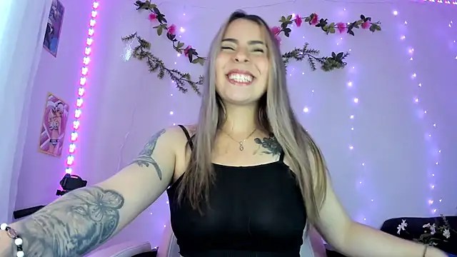 GabyVandriel online show from November 20, 2025, 9:03 pm