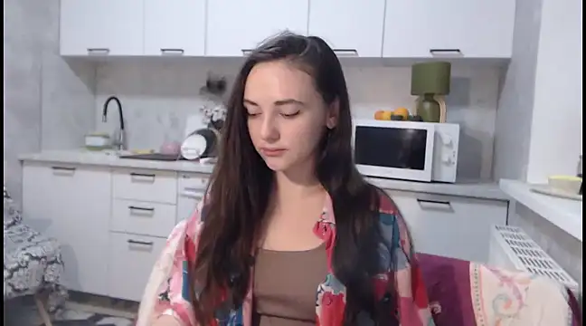 Snapshot of StacyMind chatting on December 18, 2024, 12:54 am StacyMind online show from December 18, 2024, 12:54 am