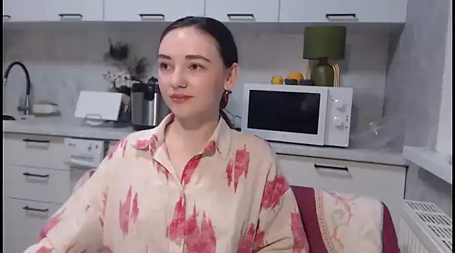 Snapshot of StacyMind chatting on December 23, 2024, 12:46 am StacyMind online show from December 23, 2024, 12:46 am