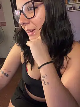 agoosvokk online show from February 14, 2026, 3:36 am