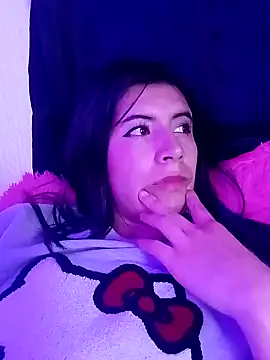 Snapshot of Yeimy_sweetf chatting on January 11, 2025, 6:35 am Yeimy sweetf online show from January 11, 2025, 6:35 am