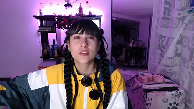 Hellen dumont online show from February 11, 2026, 12:37 am