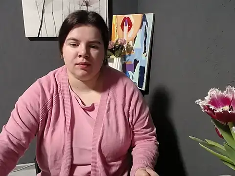 so shy online show from March 10, 2025, 7:10 am