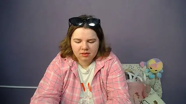 so shy online show from May 18, 2026, 6:52 am