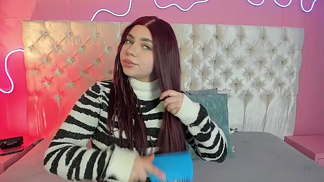 Ely Maldox online show from September 18, 2025, 12:18 pm