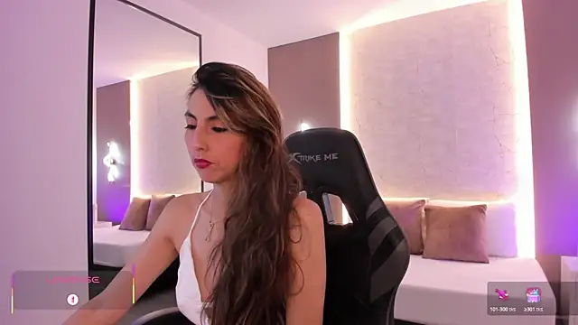 candy summer28 online show from January 15, 2026, 12:32 pm