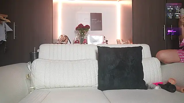 katlyn martins online show from February 23, 2026, 6:49 pm