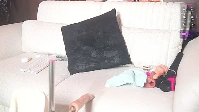 katlyn martins online show from February 26, 2026, 6:18 pm