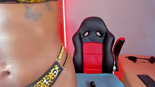 Snapshot of barbiee_ebony chatting on April 28, 2026, 4:06 am barbiee ebony online show from April 28, 2026, 4:06 am