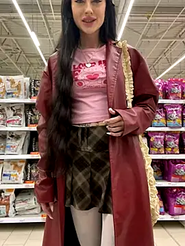 Snapshot of Melissa_crazy chatting on December 7, 2024, 4:14 pm Melissa crazy online show from December 7, 2024, 4:14 pm