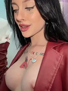 Snapshot of Melissa_crazy chatting on December 9, 2024, 6:25 pm Melissa crazy online show from December 9, 2024, 6:25 pm