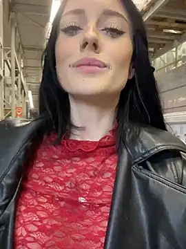 Snapshot of Melissa_crazy chatting on December 20, 2024, 6:13 pm Melissa crazy online show from December 20, 2024, 6:13 pm