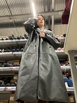 Snapshot of Melissa_crazy chatting on December 21, 2024, 10:19 pm Melissa crazy online show from December 21, 2024, 10:19 pm