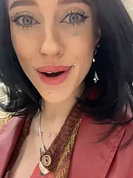 Snapshot of Melissa_crazy chatting on January 24, 2025, 3:24 pm Melissa crazy online show from January 24, 2025, 3:24 pm