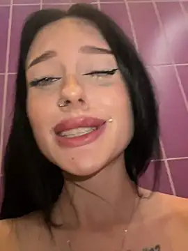 Snapshot of Melissa_crazy chatting on January 29, 2025, 6:50 pm Melissa crazy online show from January 29, 2025, 6:50 pm