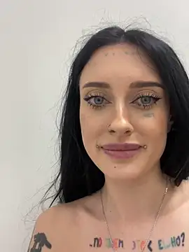 Snapshot of Melissa_crazy chatting on January 29, 2025, 10:01 pm Melissa crazy online show from January 29, 2025, 10:01 pm