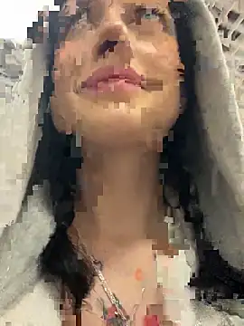 Snapshot of Melissa_crazy chatting on November 6, 2025, 4:19 pm Melissa crazy online show from November 6, 2025, 4:19 pm