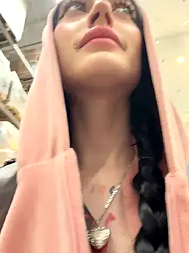 Snapshot of Melissa_crazy chatting on November 15, 2025, 3:30 pm Melissa crazy online show from November 15, 2025, 3:30 pm