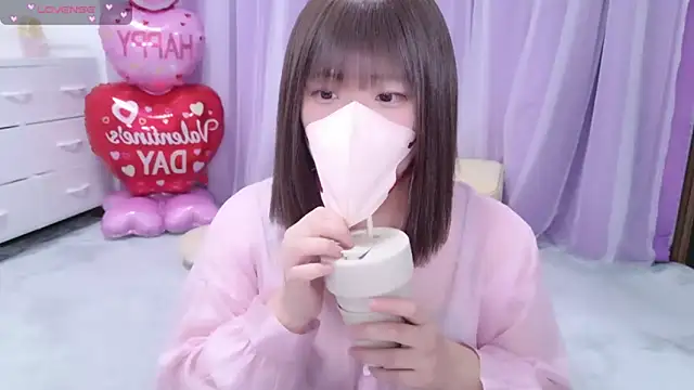 Snapshot of _mirai0917 chatting on February 8, 2025, 10:29 am mirai0917 online show from February 8, 2025, 10:29 am