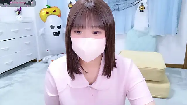 Snapshot of _mirai0917 chatting on October 25, 2025, 11:07 am mirai0917 online show from October 25, 2025, 11:07 am