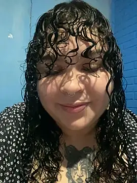Kimberliprivv online show from May 25, 2026, 2:23 pm