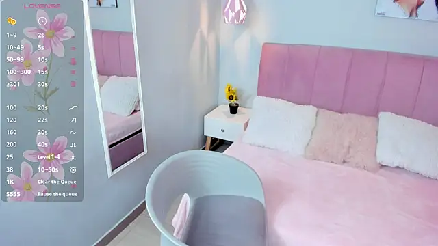 ScarletGV online show from January 29, 2025, 4:36 am