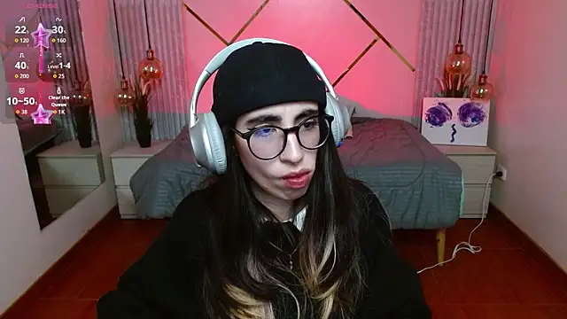 Snapshot of LenaRoses chatting on March 19, 2026, 9:08 pm LenaRoses online show from March 19, 2026, 9:08 pm