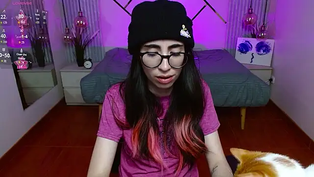 LenaRoses online show from May 23, 2026, 11:31 pm