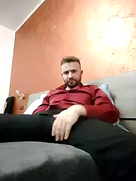 gilera250s online show from February 18, 2025, 4:37 pm