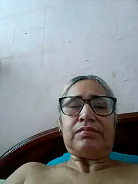 Snapshot of _candi chatting on October 13, 2025, 11:54 am candi online show from October 13, 2025, 11:54 am