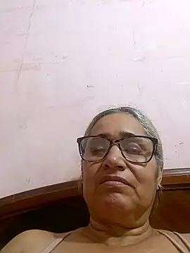 Snapshot of _candi chatting on November 4, 2025, 1:48 am candi online show from November 4, 2025, 1:48 am