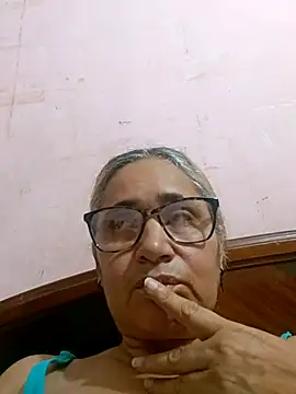 Snapshot of _candi chatting on November 6, 2025, 3:07 am candi online show from November 6, 2025, 3:07 am