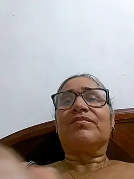 Snapshot of _candi chatting on December 18, 2025, 1:44 am candi online show from December 18, 2025, 1:44 am